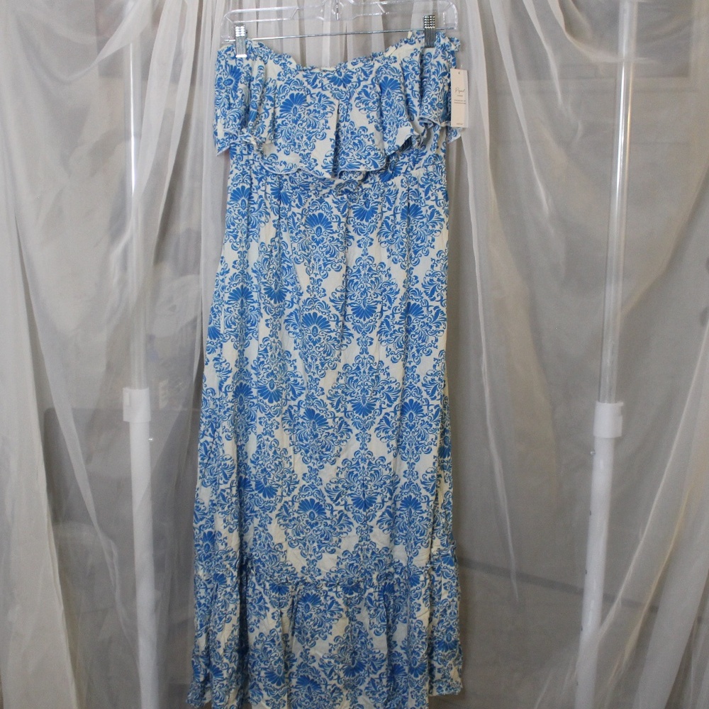 NWT POPVIL Blue/White Floral pattern strapless maxi dress with ruffles in Sz (M)
